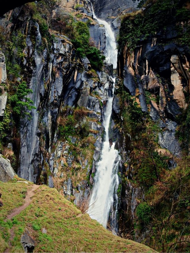 Himachal Pradesh’s 9 Bewitching Waterfalls You Wanna Know