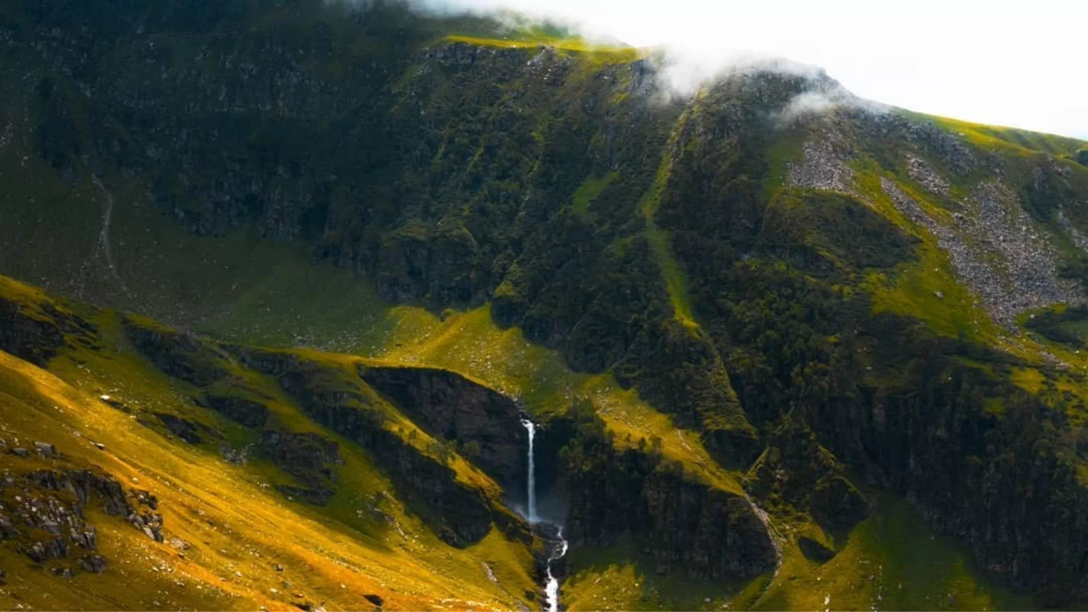 9 Bewitching Waterfalls in Himachal Pradesh