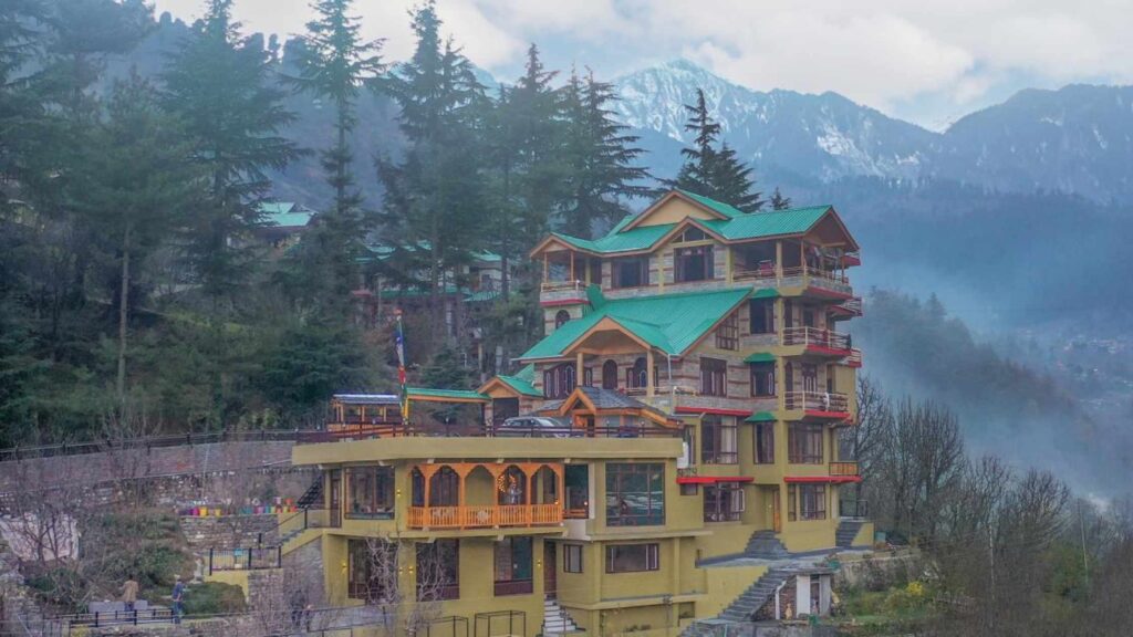 Zostel Dobhi - Hostels in Himachal Pradesh - Insta Himachal