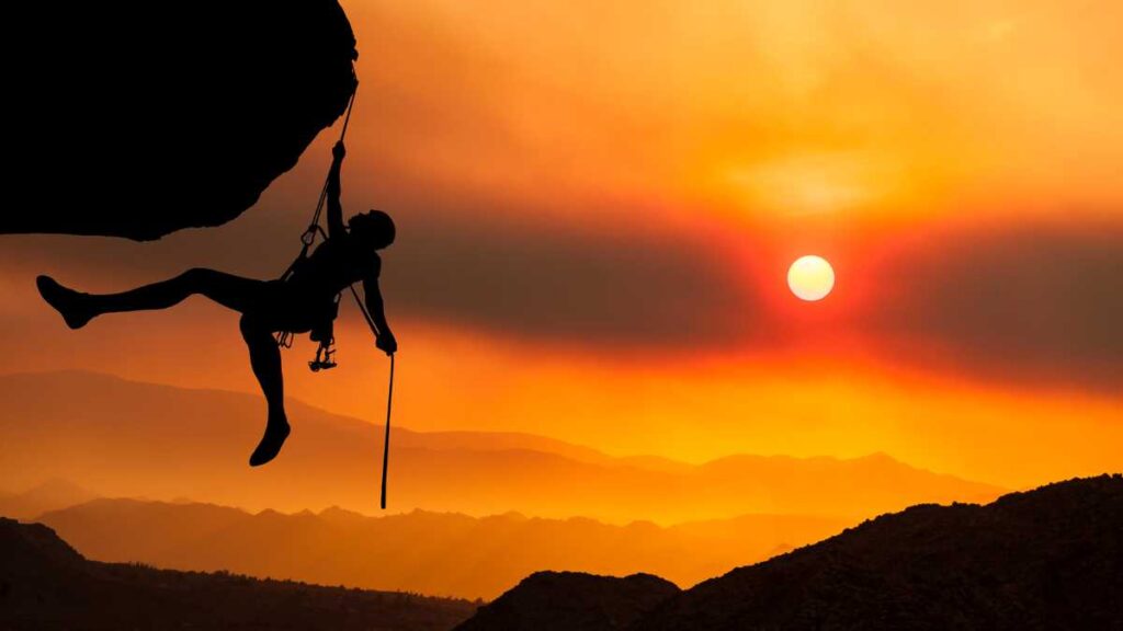 Rappelling in Himachal - Adventure Sports in Himachal