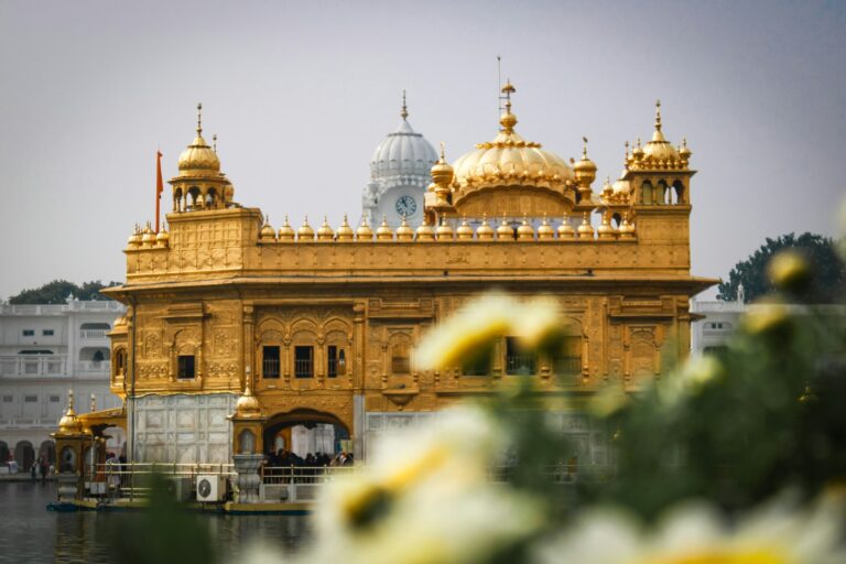 Himachal & Amritsar Grand Tour from Delhi